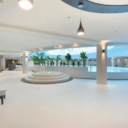 Hanza Tower White - 25 & Pool & Jacusi & Sauna Apartment Szczecin