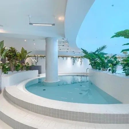 Hanza Tower White - 25 & Pool & Jacusi & Sauna Apartment Szczecin