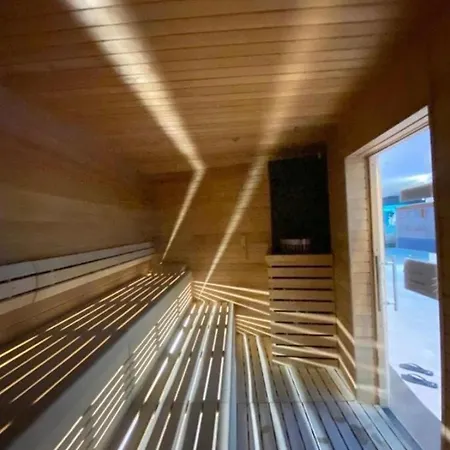 Hanza Tower White - 25 & Pool & Jacusi & Sauna *