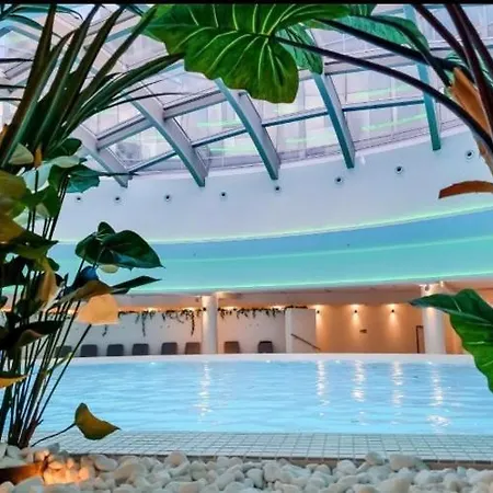 Hanza Tower White - 25 & Pool & Jacusi & Sauna Apartment Szczecin